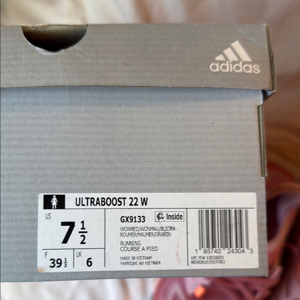 Adidas Ultraboost Women's Running Shoes - Picture 5 of 5